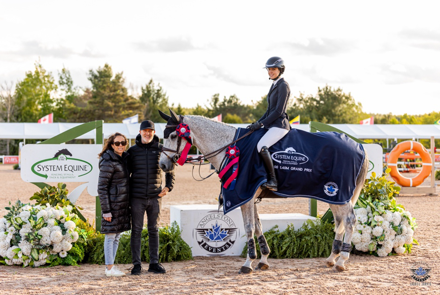 (Isabella Erlick and Toucare KDW Z; photo credit Laurel Jarvis Photo)
